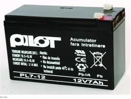 Acumulator de 12V si 7 A PL-7AH